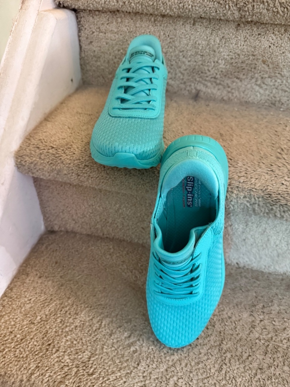 Sketchers Woman’s go walk slip ins … teal blue - Picture 7 of 7